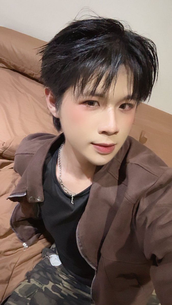 Janwong tweet media