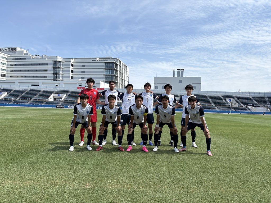 TOKO_FC's tweet photo. 桐光学園 X

高円宮杯プリンスリーグ関東２部⚽️

◆第3節◆
@ニッパツ三ツ沢球技場

桐光学園高校vs 横浜F.マリノスユース

前半0-0
後半0-1
合計0-1

いつも応援ありがとうございます📣

横浜F.マリノスさん
ありがとうございました🤝 https://t.co/GTiqcBDksM