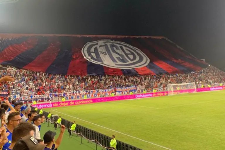 AntiFa Fortinero 🤍💙🤍⭐⭐⭐ tweet media