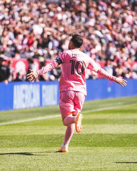 KingYcee 💙♥️ (barca messi) tweet media