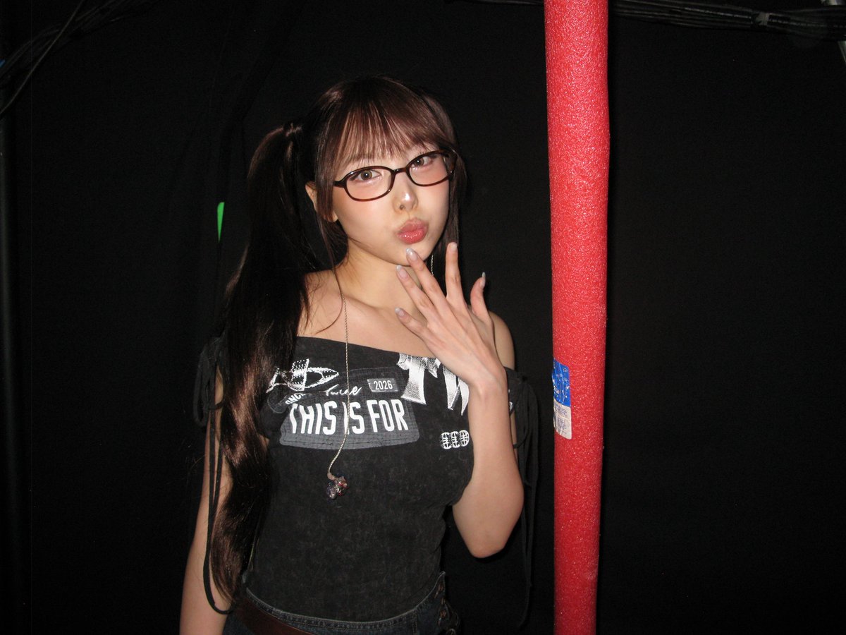 나연🫧 tweet media