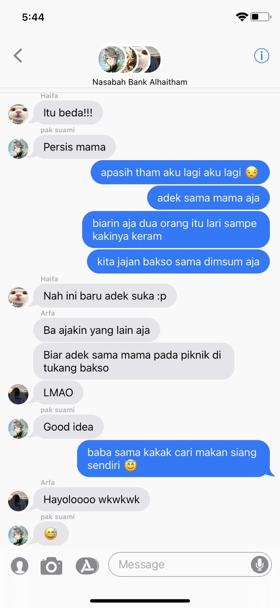 #haikaveh one tweet | buibu universe | arfa &amp; haifa udah gede 

lari pagi vs mam bakso