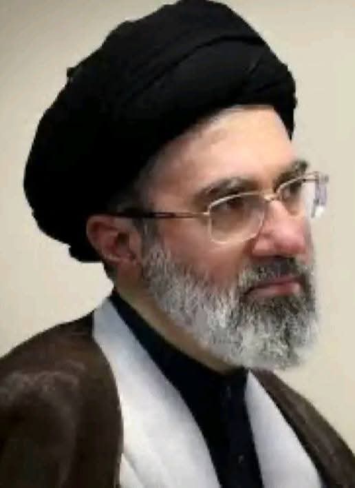 AjidagbaHadj's tweet image. Iran believes it’s Navy struck Two Indian ships because it has legally loaded 2 million barrels of #American-Linked ‘Basra’ Iraqi oil heading to #Indian despite US &amp;amp; #Iranian blockade. 

Is U.S. forces in Iraq selling stolen Iraqi oils in $USD that benefits US army against Iran?