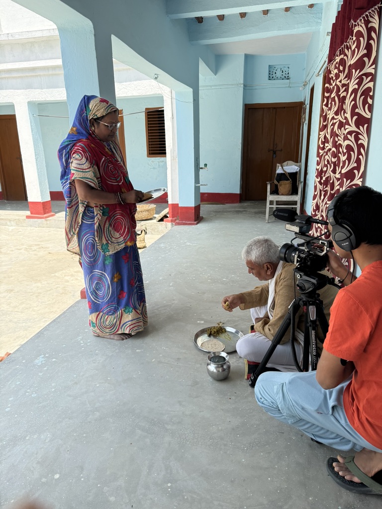 Few moments from our recent shoot at Dibiya Films. Grateful to everyone who was part of it.
#shortfilm #maithili #dibiyafilms #mithila #darbhanga #madhubani #jhanjharpur