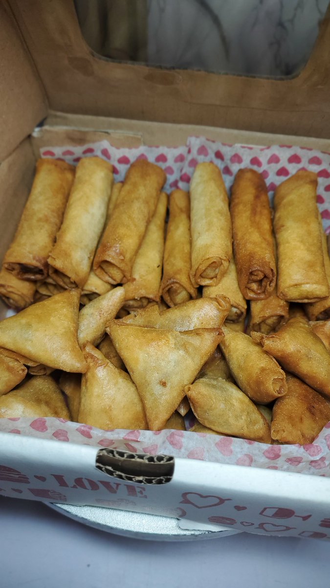 Cakesbysemi tweet media