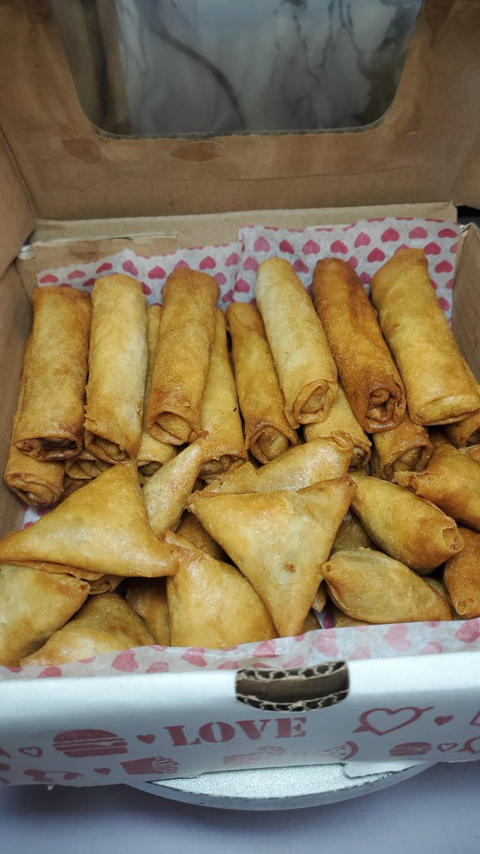 Cakesbysemi tweet media