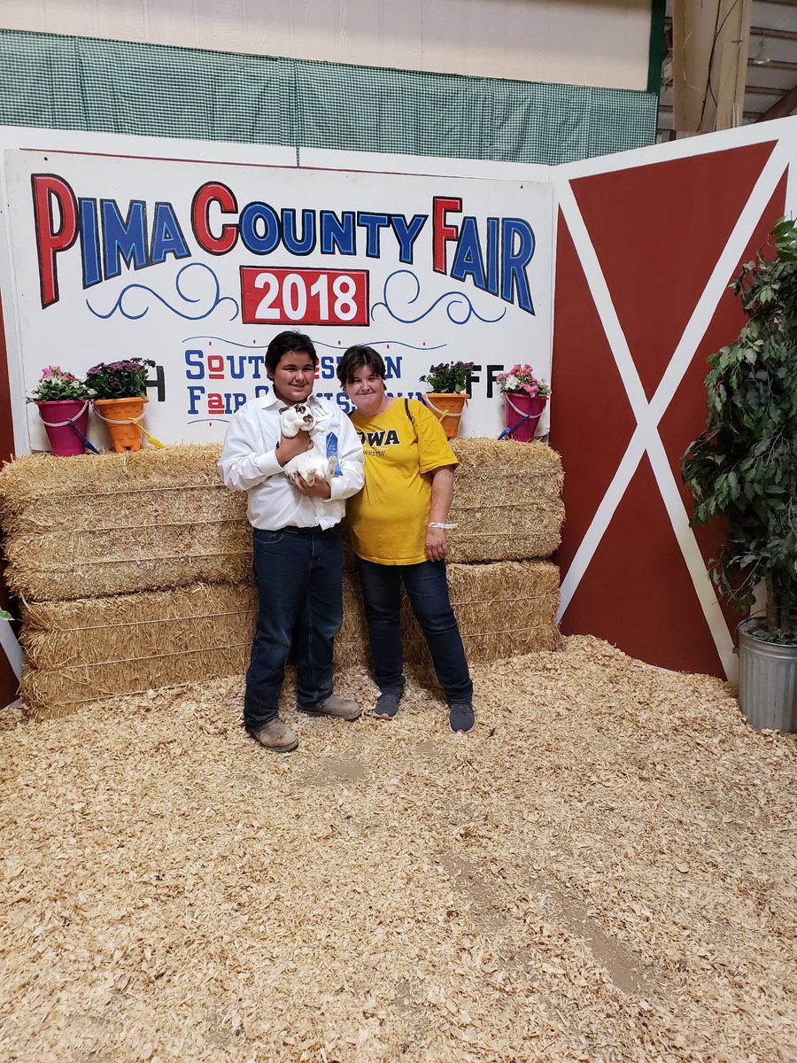 CherylCaswellAZ's tweet photo. 🍀Today this young man that I have had the pleasure of watching grow into a gentleman through 4H Youth Livestock! 🤠
I had the honor of registering him to vote today! Thank you Bobby! Good Luck at the Pima County 4H Show! I am proud of you! @TPAction https://t.co/X9DgnsXeGU