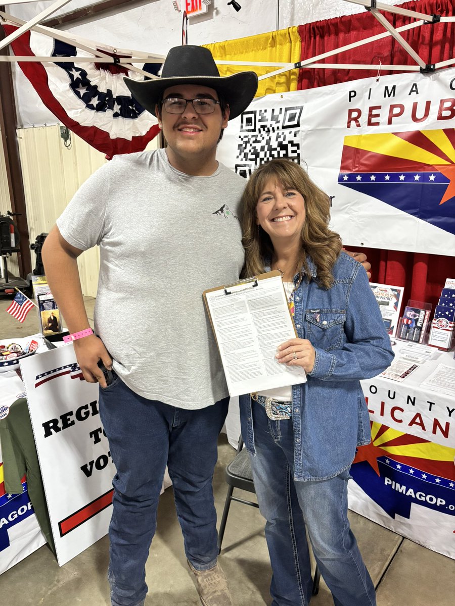 CherylCaswellAZ's tweet photo. 🍀Today this young man that I have had the pleasure of watching grow into a gentleman through 4H Youth Livestock! 🤠
I had the honor of registering him to vote today! Thank you Bobby! Good Luck at the Pima County 4H Show! I am proud of you! @TPAction https://t.co/X9DgnsXeGU