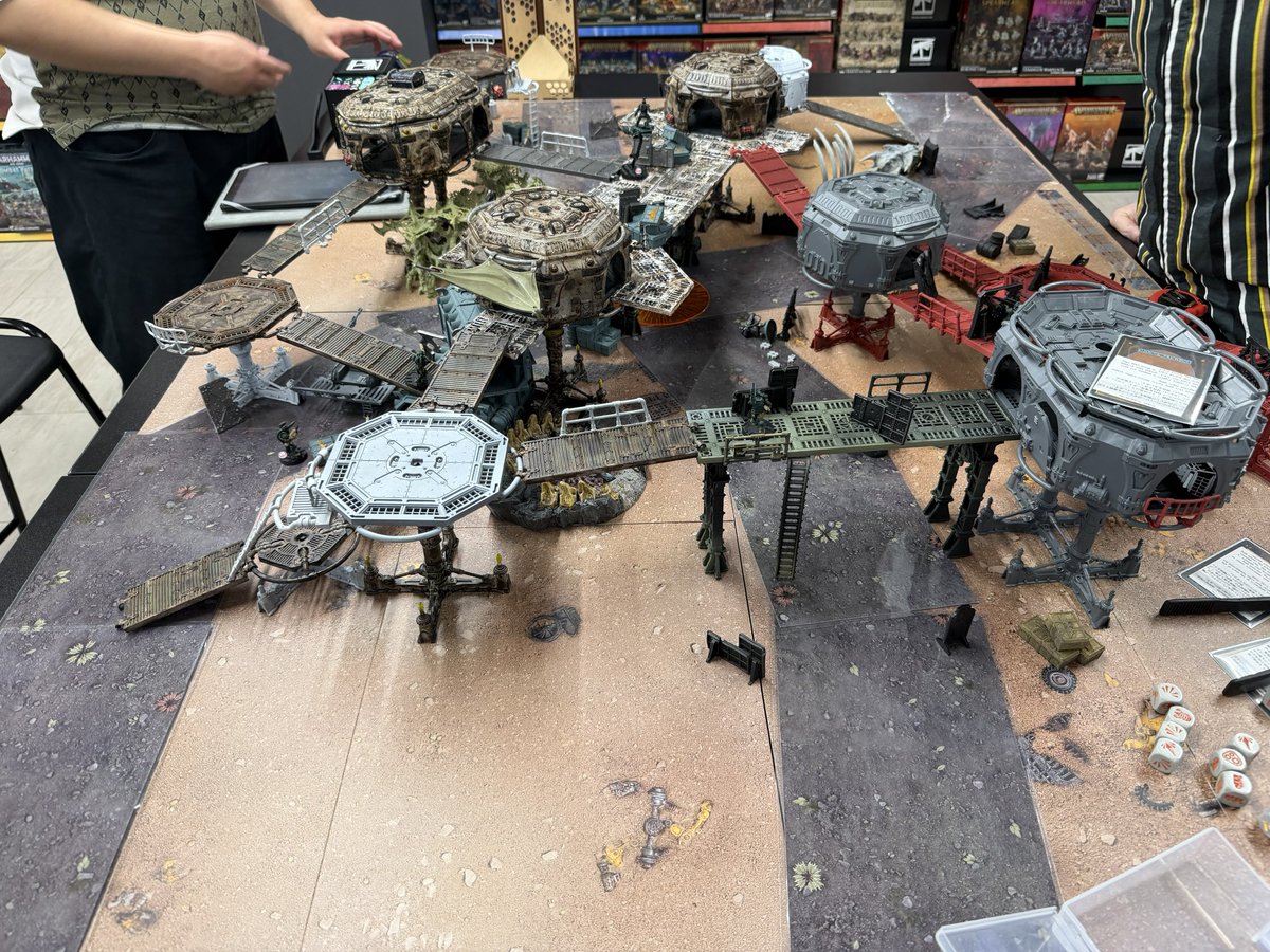 ウォーハンマー立川 tweet media