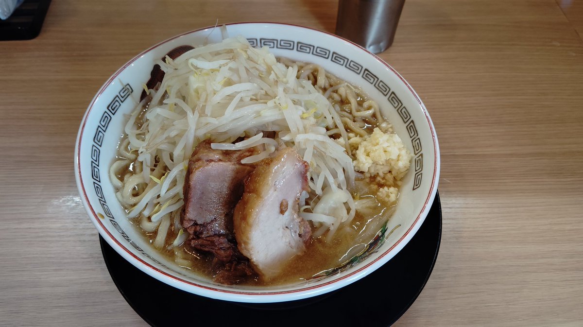 ailuroad's tweet photo. 初の豚山で野菜を摂ります。 https://t.co/AEI3h3WyKM