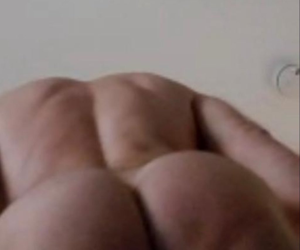 Leighton tweet media