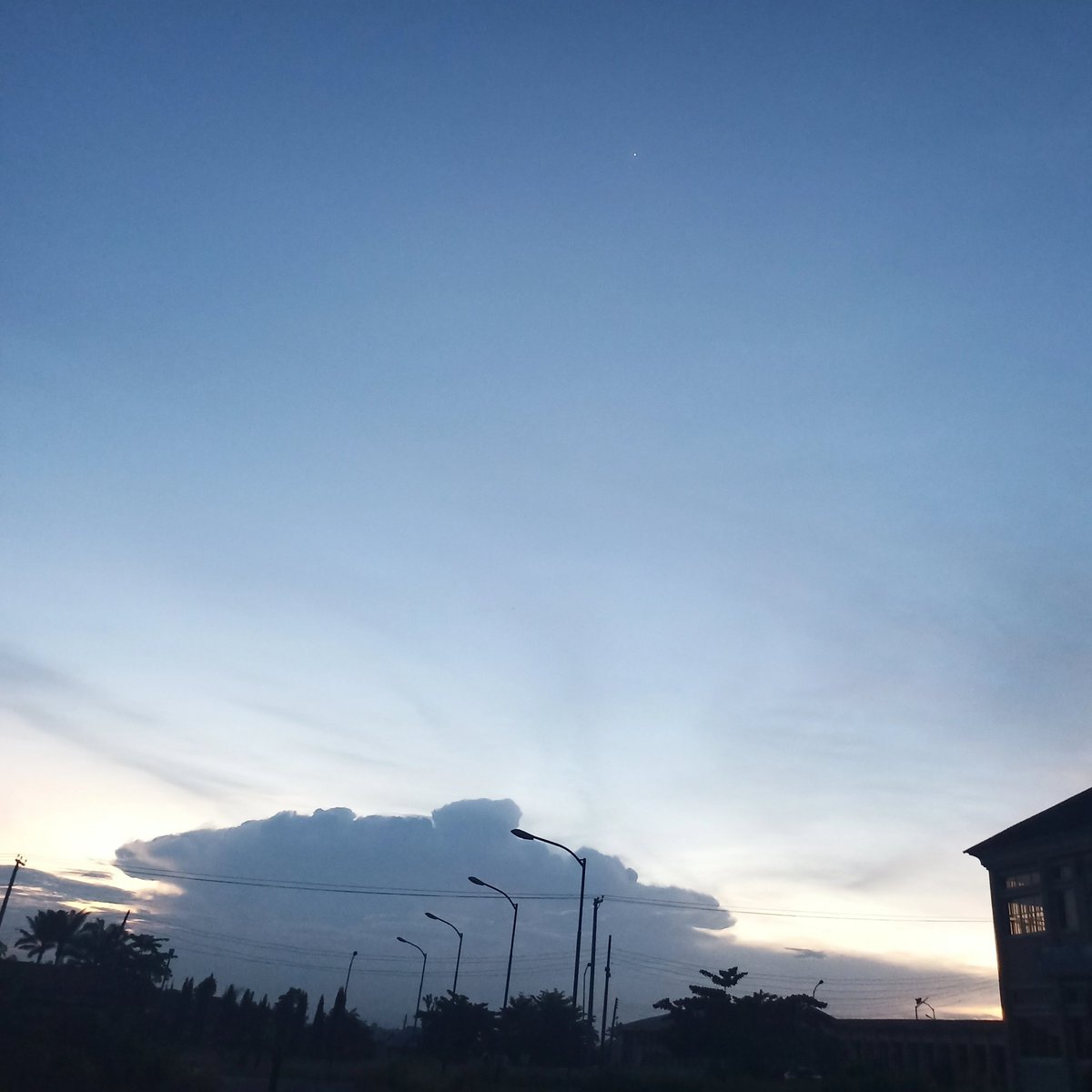 (1+5)ⁿ... $KRAIN tweet media