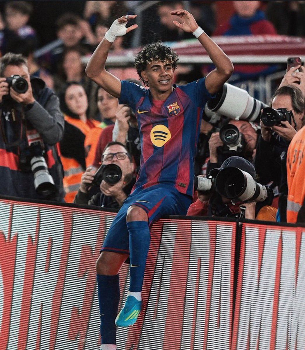 MAZI OF BARCELONA 💙❤️ tweet media