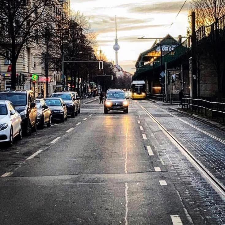 slowberlin's tweet image. Schönhauser Allee #Berlin