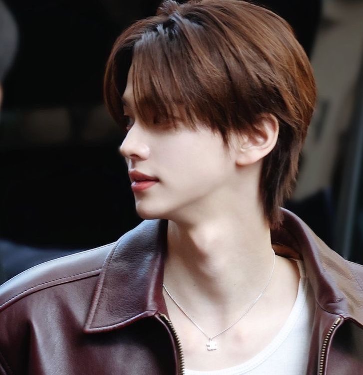 신유 목 tweet media