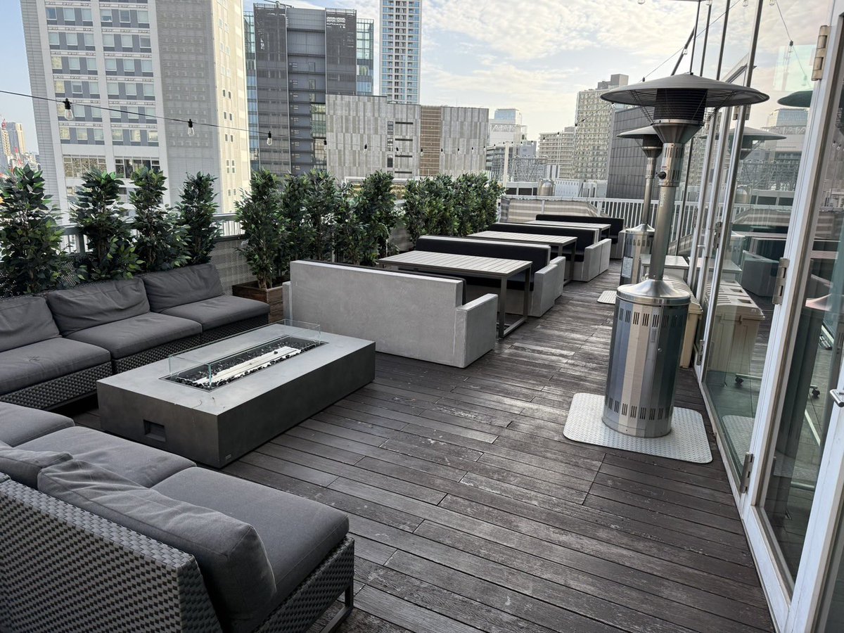 超無課金(むかたん) tweet media