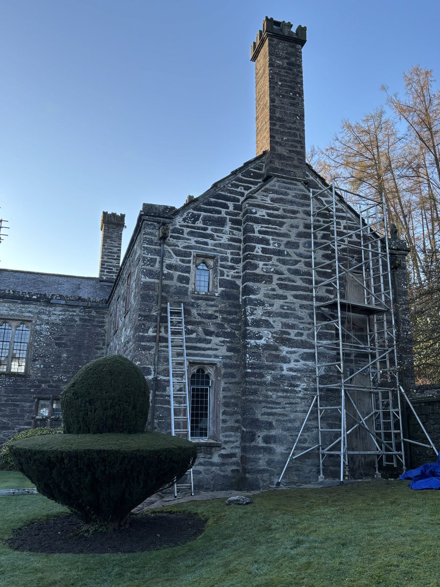 Gwydir Castle tweet media