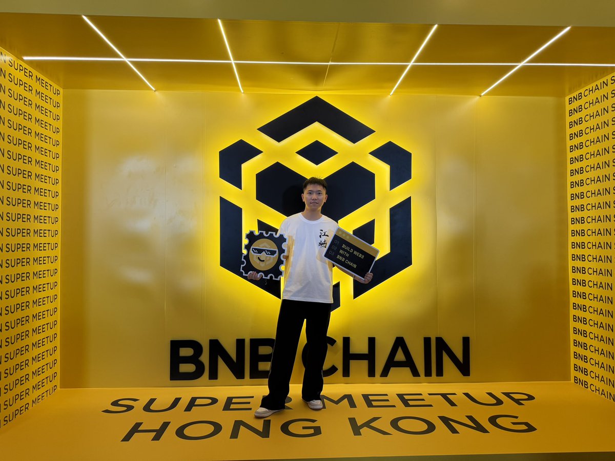 币安我来拉 现场人好多😊
<a href="/BNBCHAINZH/">BNB Chain 華語</a> <a href="/BNBCHAIN/">BNB Chain</a> #BNBHK