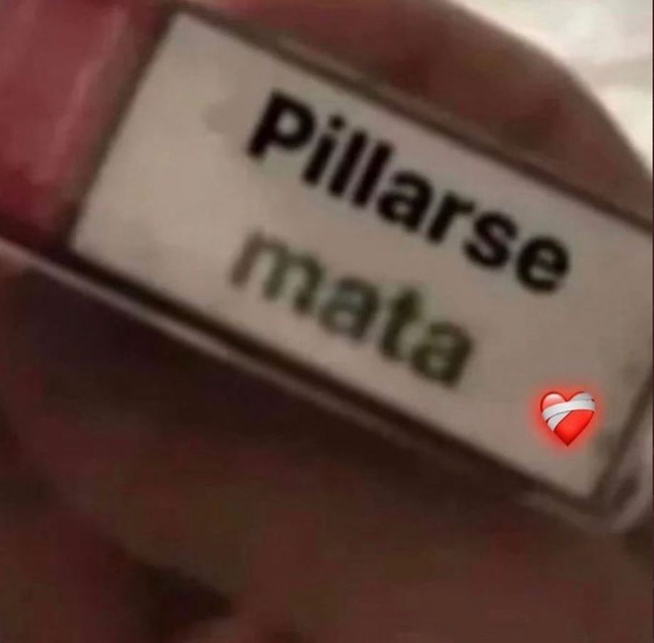 PablilloPalillo's tweet photo. 🧕: pablillo deje de drogarse! Esa mierda le deja bien enmoñado!
🥷: óigame maldita cuero le voy a meter bien el McRabo mientras prendo uno.
🧕: pablillo fumar mata mmg deje esa "bullshit"
🥷: diske no leíste lo que pone en mi cajetilla? 🤣🤣🤣 https://t.co/oM9UYN0FKs
