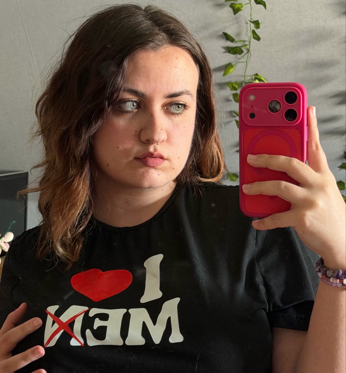 justine ✮ tweet media