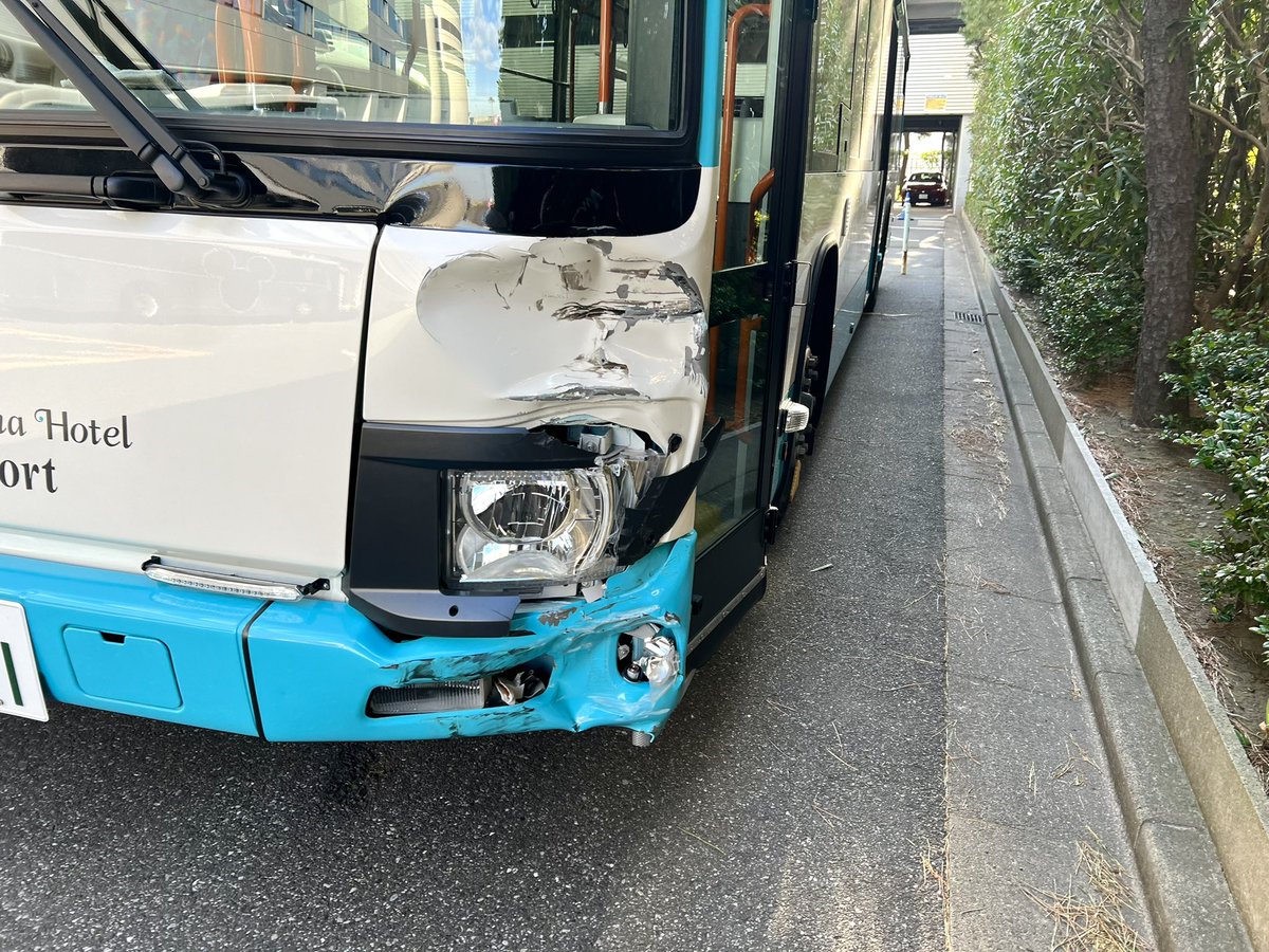急行はまなす tweet media
