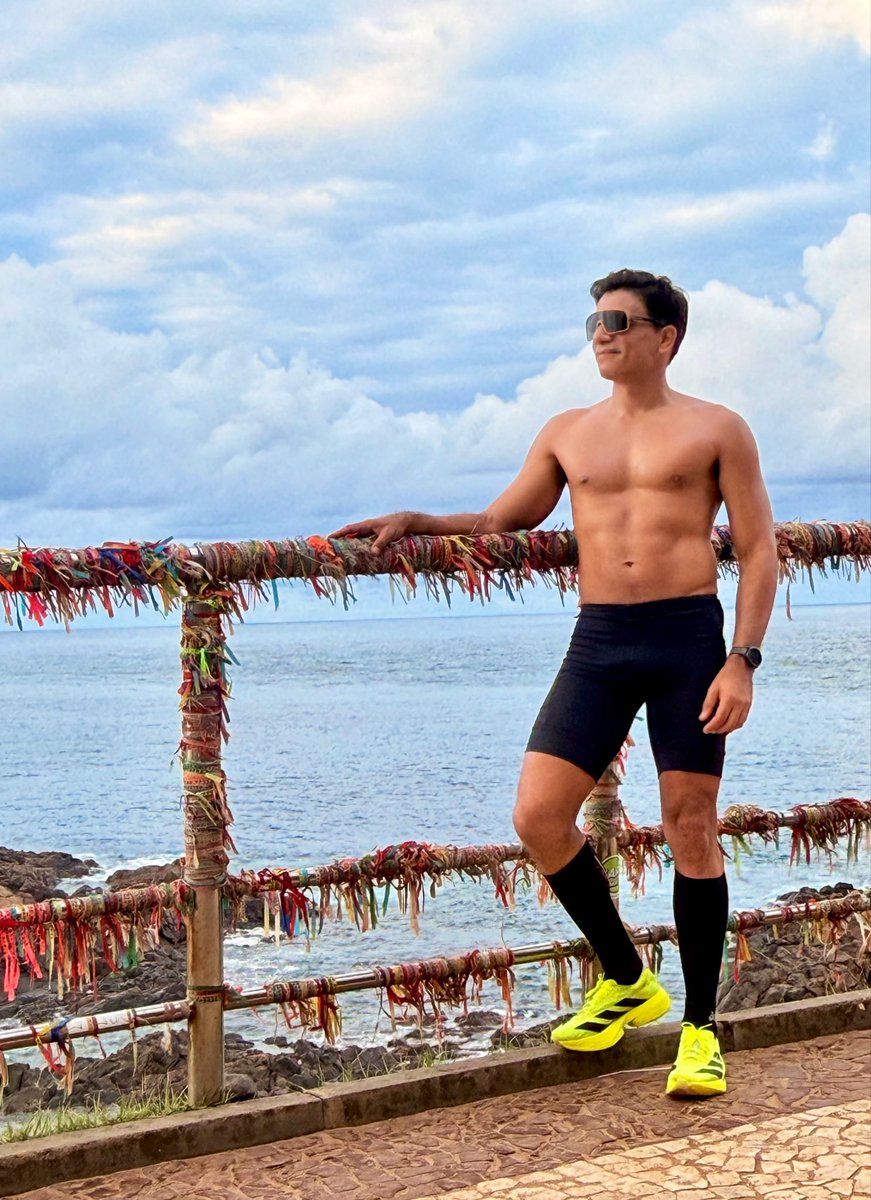 catoplebass's tweet image. Tem que aguentar o meu pique 🦖

#running