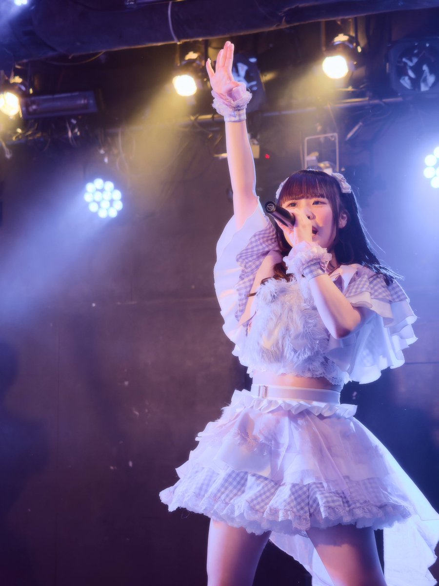 tomowithfk7's tweet image. Live alive ♬⋆.˚𝄢⋆.ೃ࿔*:･ 

@misak_rabbitbit 

#ラビットビット
#雪桃ステージ #stageperformance #ファインダー越しの私の世界