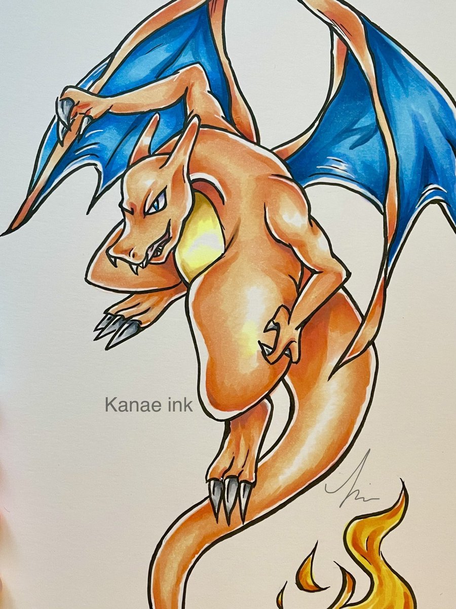 kanaeInk's tweet image. THICC #Charizard drawing 🔥🔥
