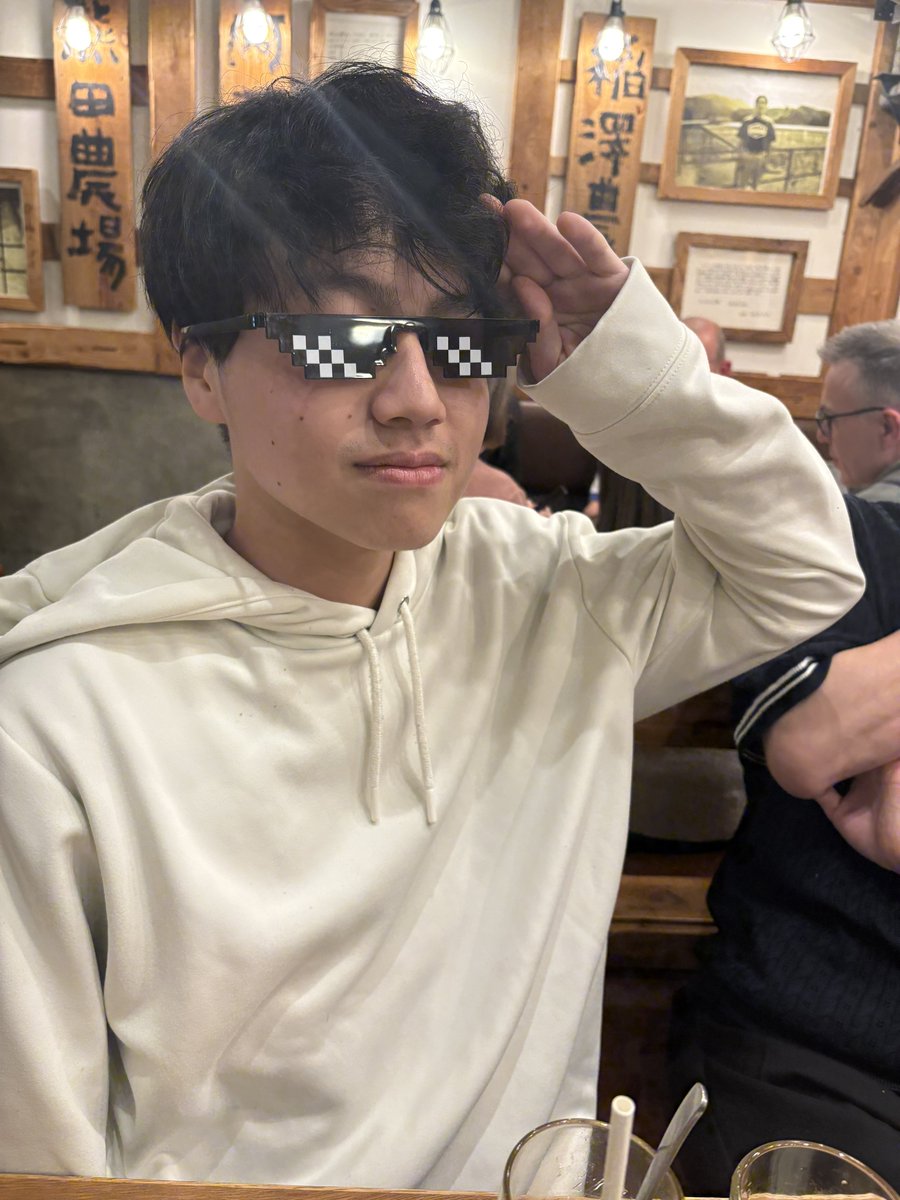 ロイヤルブレッド tweet media