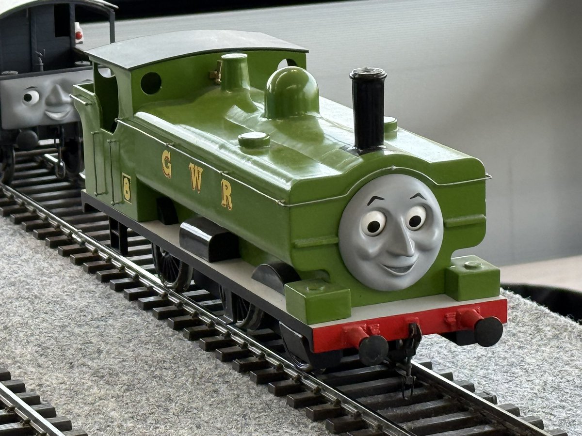 ミナト tweet media