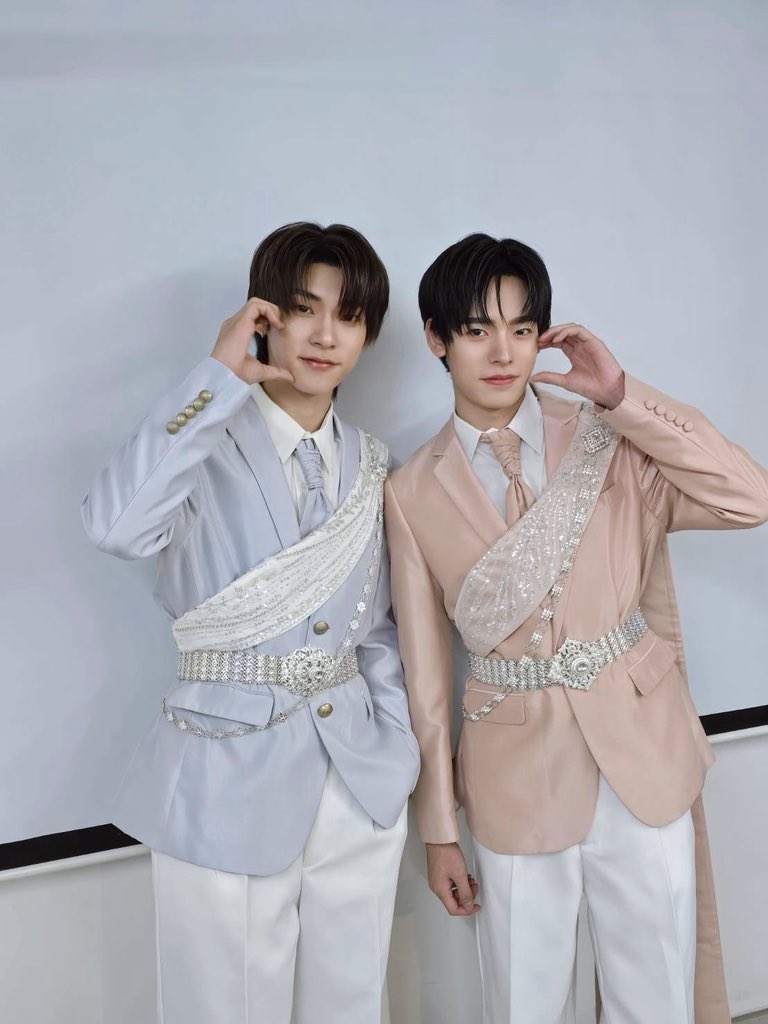 BirdCanDo tweet media