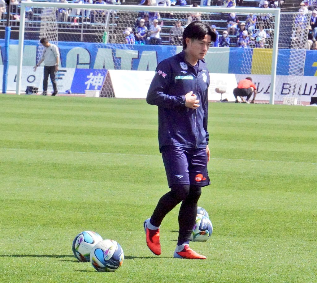 yu-。⚽🌸🌷 tweet media