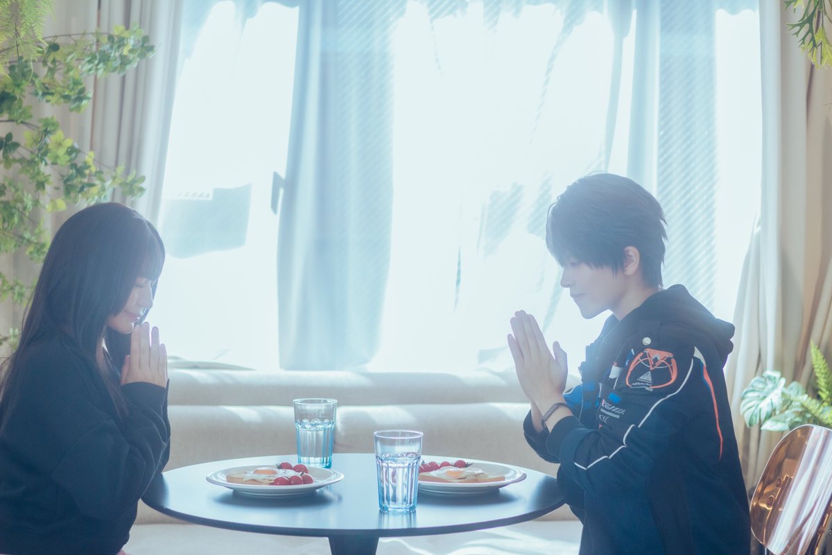 0_0re's tweet photo. cos/コスプレ
恋と深空※マヒ主

兄さんの作った朝ごはん

マヒル：陽ちゃん
主人公：れお
P：三脚 https://t.co/GOVn8wd2dR