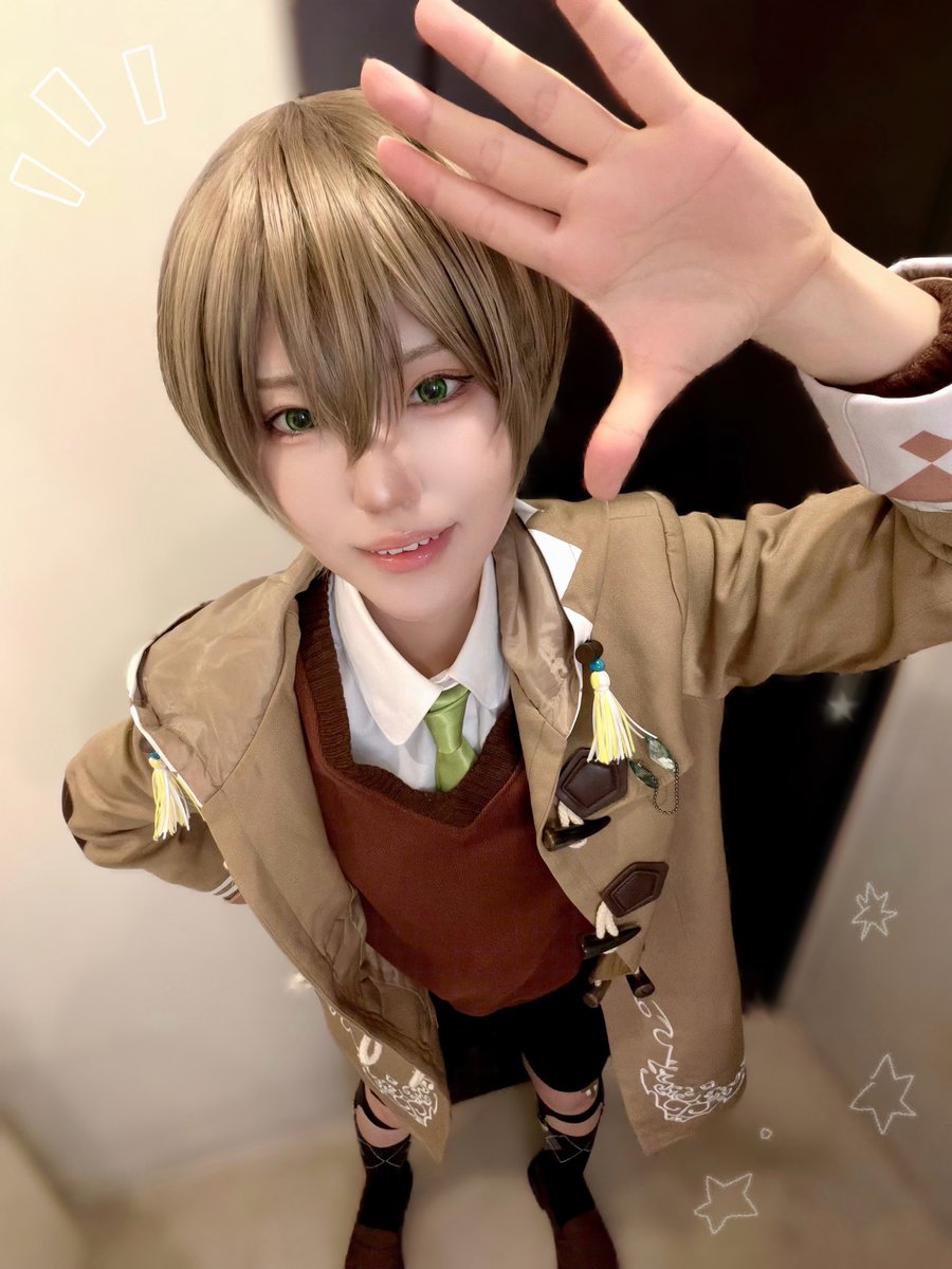 𝑚𝑜𝑒 tweet media