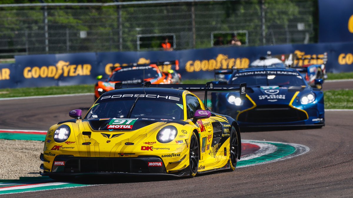 PorscheRaces's tweet image. #WEC #Qualifiers – 🟢🟢🟢 @AutodromoImola and @Nuerburgring: The 6-hour season opener of the @FIAWEC in Italy 🇮🇹 and the Sunday qualifier race for the @24hNBR both get underway at 13:00 CEST. A total of 11 #911GT3R, fielded by #Porsche customer teams, will line up on the grid at