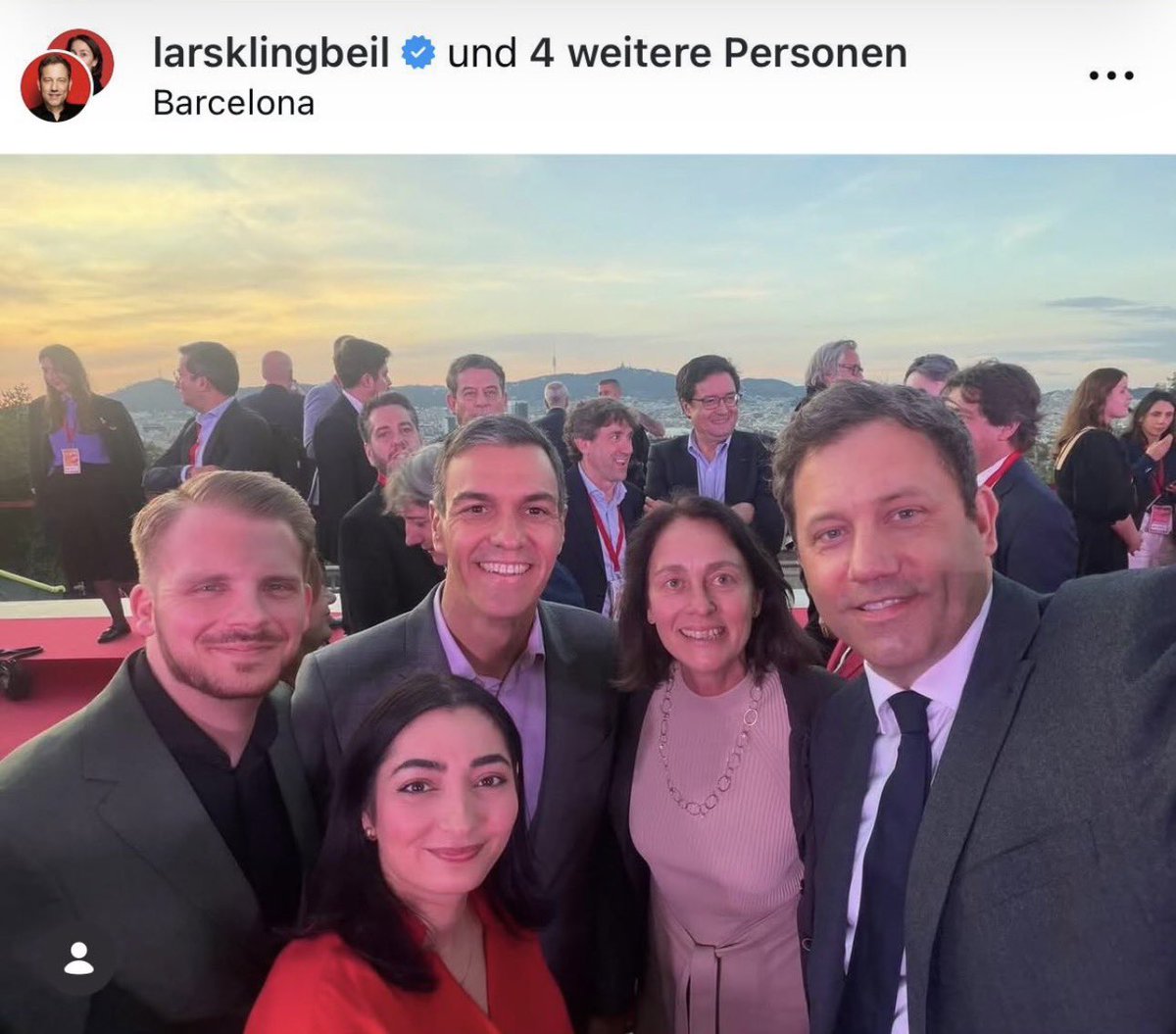 Fräulein Holle tweet media