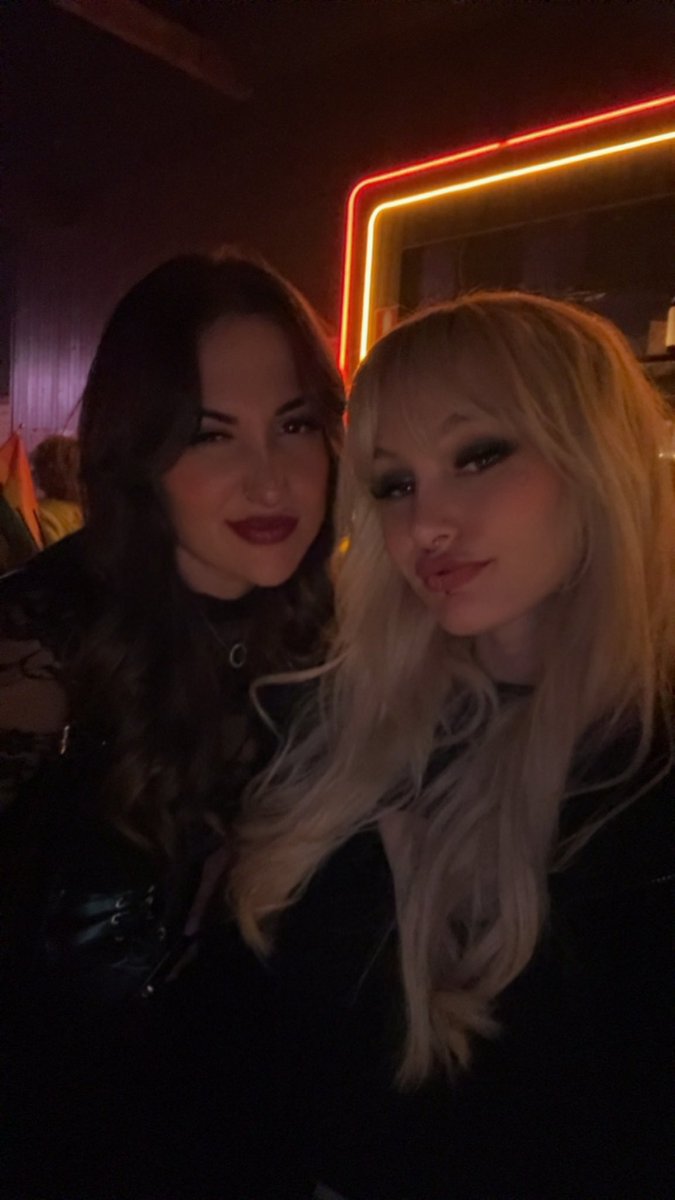 𝒾𝓋𝓎 ⛧ tweet media