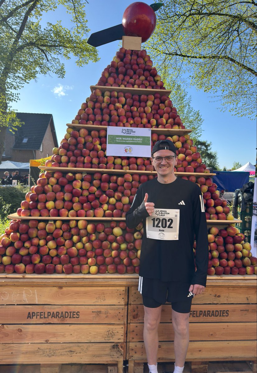 keviii92's tweet image. I did it! 21,1 km. I didn't quite reach my time goal, but the main thing is I finished in under 2 hours! 💪🏻🏃🏼‍♂️ #running #run #halfmarathon