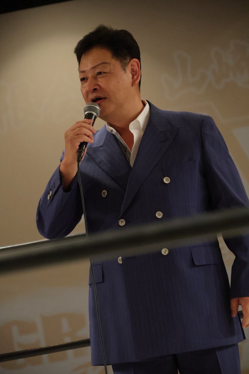 おつの tweet media