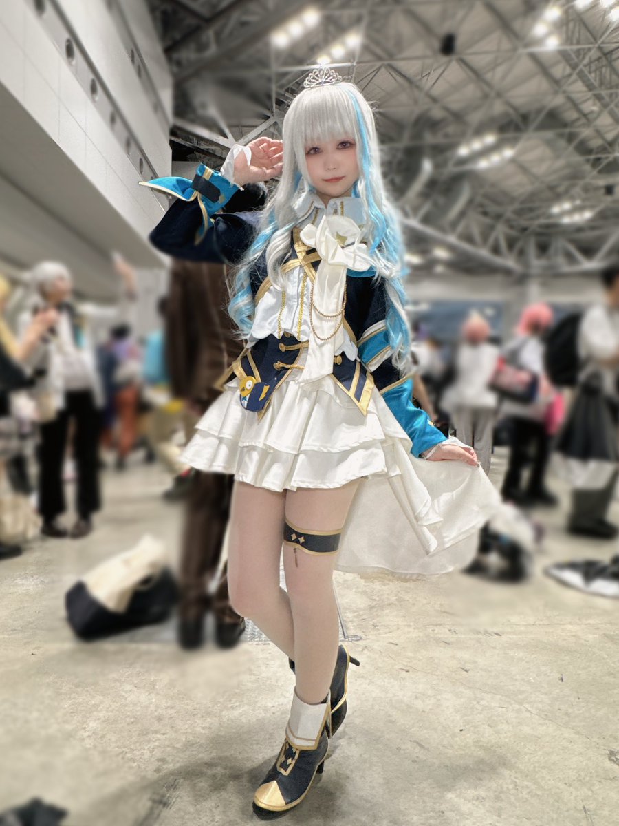 りさこ tweet media