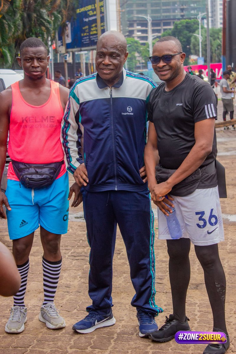 lac_grand's tweet image. #sport 
Le sport est très important pour la santé physique d'un humain, fidèle à ses habitudes, le président élu @MartinFayulu  chaque samedi fait son sport, pour garder sa santé physique et mentale. 
@CMoboni @ElogeMavungu @MeyaJadis2 @JohnnyKanzenga @djezzy