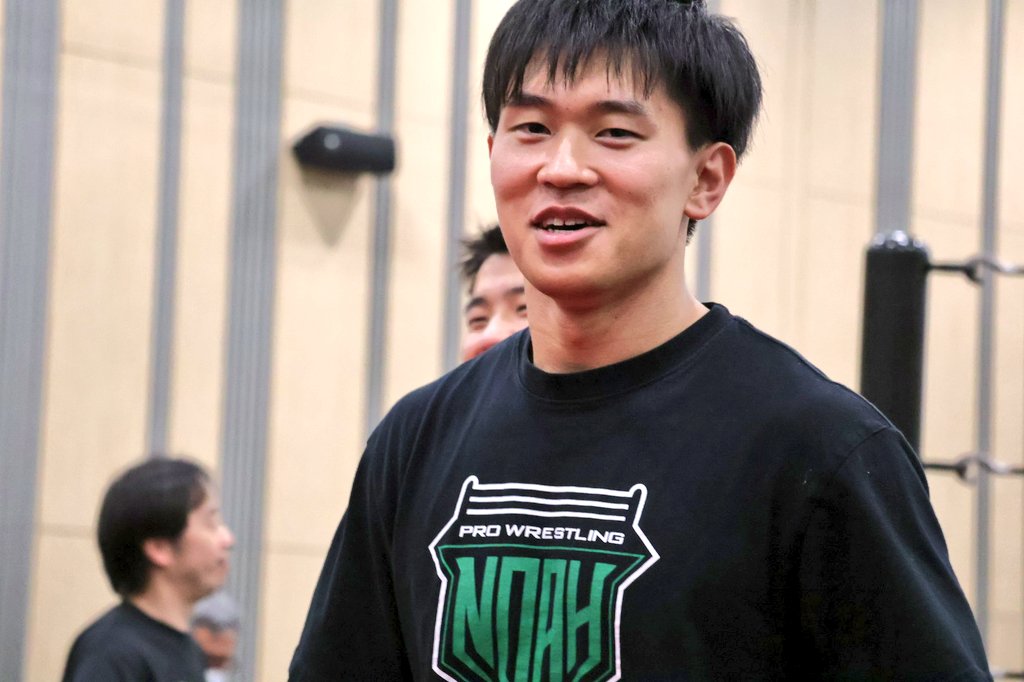 2026.4.19 NOAH Gメッセ群馬大会５

かつみ〜📣

大会後、気づいてくれたよ😱
ありがと〜🙇‍♂️

来月も観に行くよ👍

#noah_ghc 
#稲畑勝巳