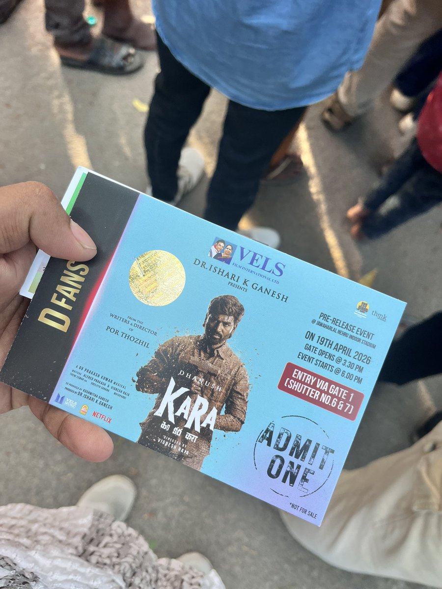 Vikashrahul9's tweet image. Ready folks 💥

#Kara #dhanush