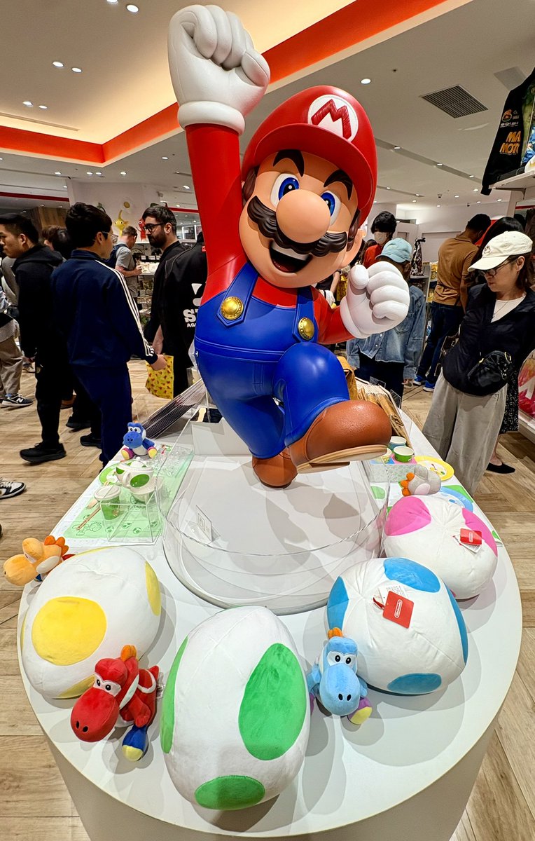 tokyoprizeshop's tweet image. Just visited the Nintendo Store in Shibuya 🇯🇵🔥  

So many iconic characters all in one place…  
Mario, Splatoon, Zelda, Animal Crossing 👀  

Honestly felt like stepping into another world 🎮  

If you’re in Tokyo, this place is a must!  

#Nintendo #Shibuya #Tokyo #Gaming