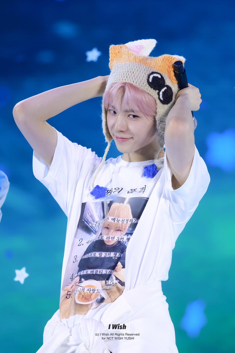 iwish_yu's tweet photo. 260419 

🧋🐱🧋

#NCTWISH  #유우시 #YUSHI #ユウシ https://t.co/mDNVO2wOI3