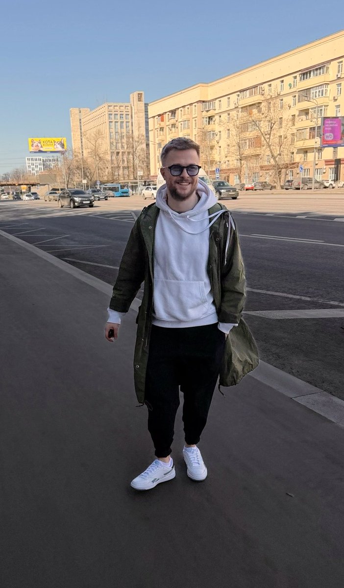 Гном Пельменыч tweet media