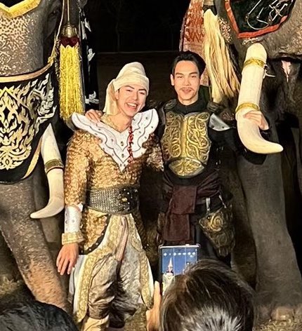 norsoryorlor tweet media