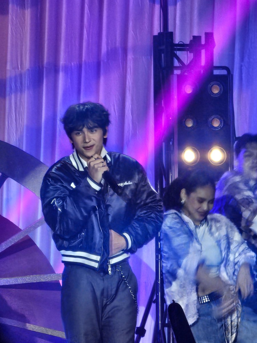 Manila Concert Scene tweet media