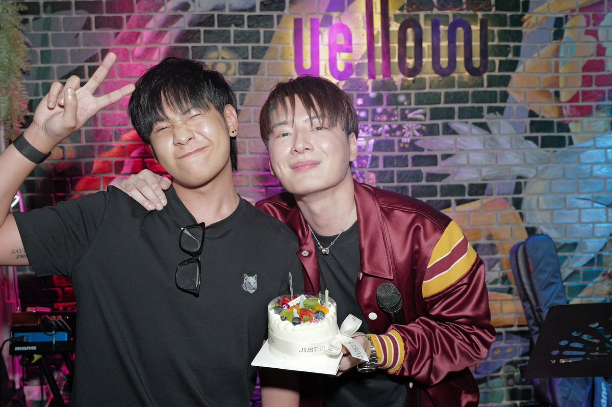 มายตาโตววว 🌻🐔 tweet media