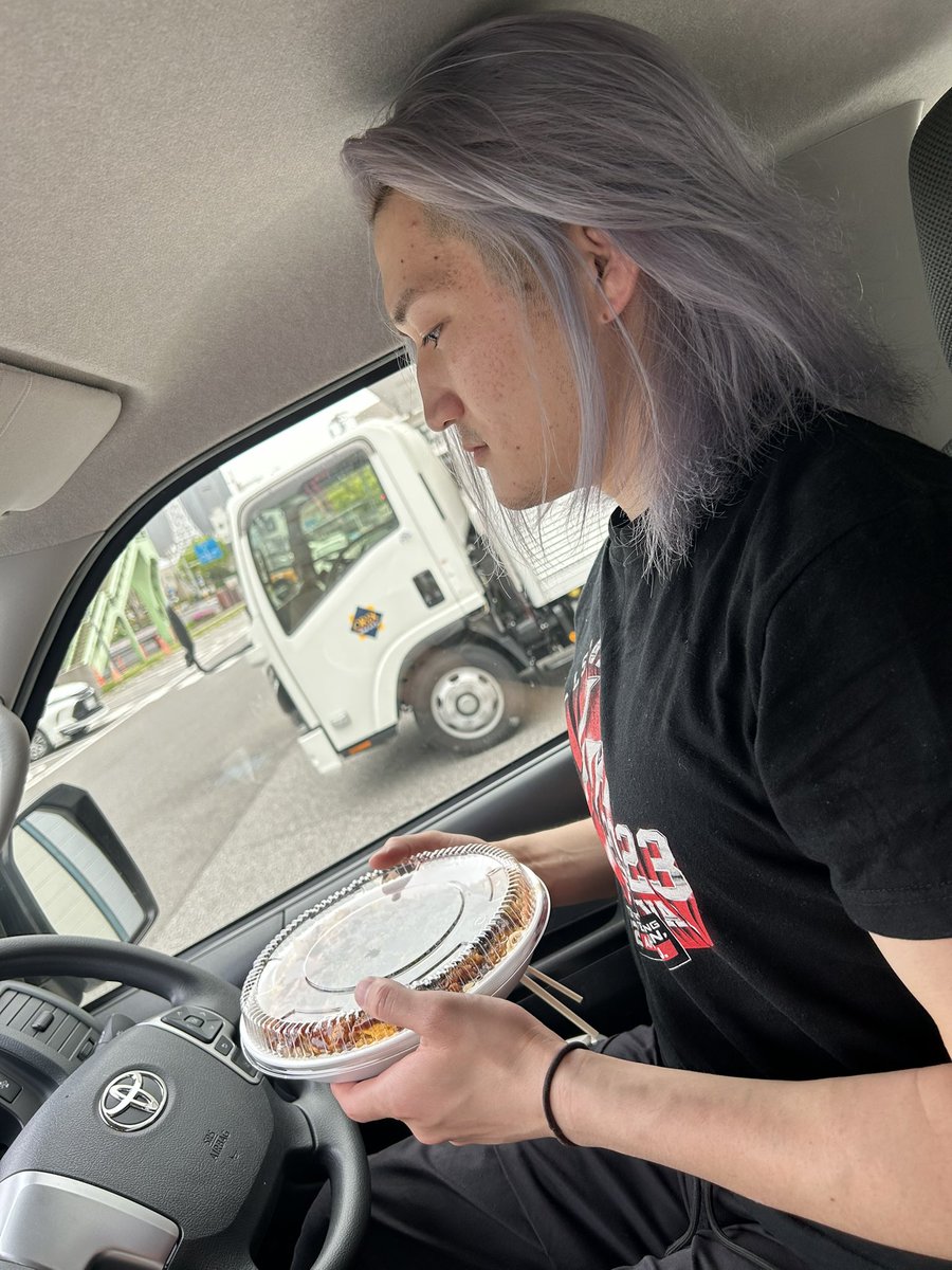 やっぱり俺らは広島が好き。
必ずまた戻ってきます。
そして「ただいま」を言わせて頂こう。
第二の故郷というより、故郷である。

さらば、また会う日まで！

#pw_jto #俺に堕ちろ #Fall_for_me